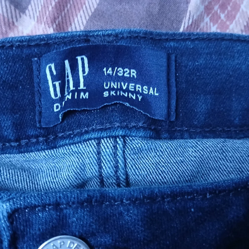 GAP Women's Skinny Jeans - Dark Blue, Size 14 - Picture 2 of 4